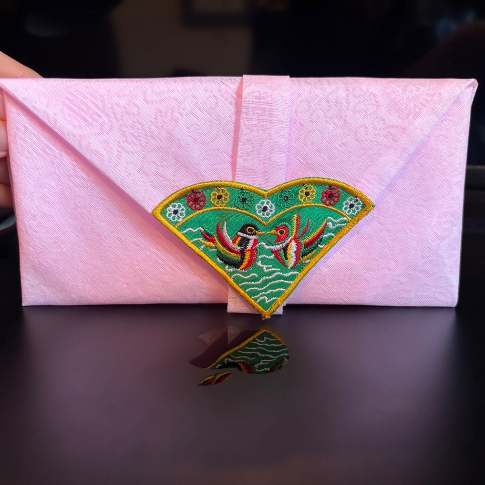 Korean Money Holder with Bird Design in Pink